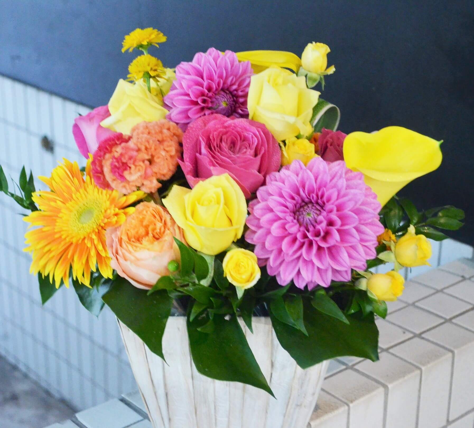 港区芝浦 愛育病院様へお届けした出産祝いの花 はなしごと