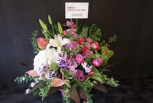 練馬区 スタジオAZ美容室様お届け 誕生日プレゼントの花