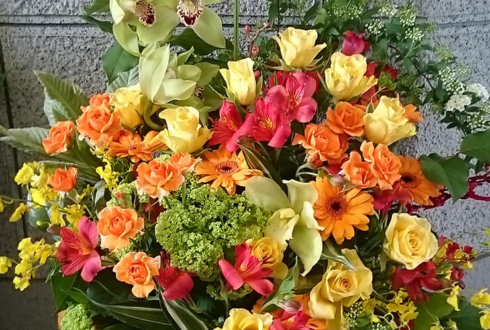 板橋グリーンホール 入社式の花