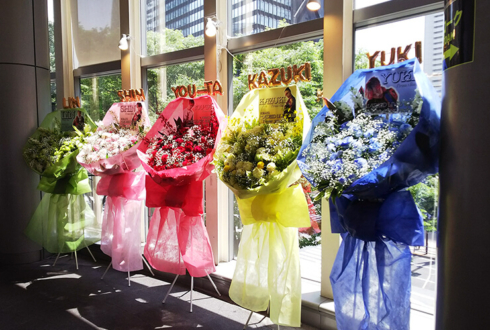 新宿ReNY MADKID様のライブ公演祝い花束風スタンド花