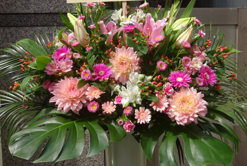NHKホール 大原櫻子様のライブ公演祝いスタンド花
