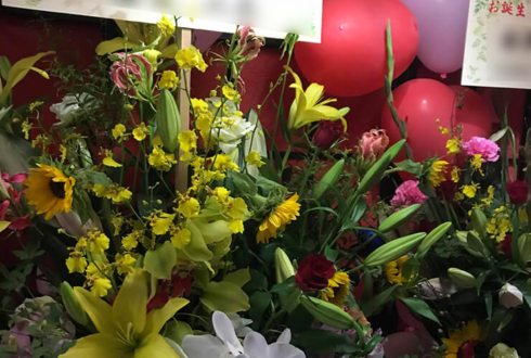 葛飾区東金町 ガ－ルズ－バ－神楽様のバースデーイベントスタンド花