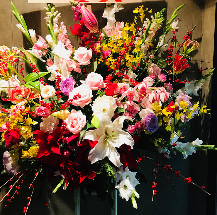 南青山 メソッド株式会社様の開業祝い花