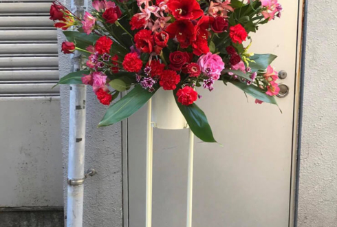 上野 エスプラ様の開店祝いスタンド花
