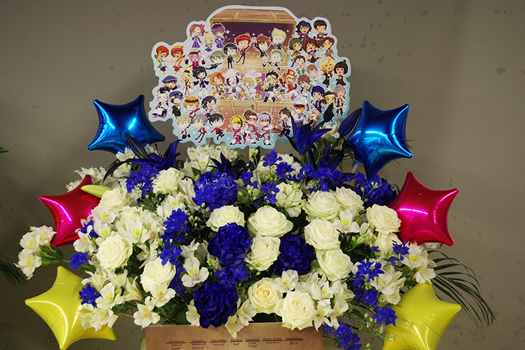 さいたまスーパーアリーナ THE IDOLM@STER SideM 4th STAGE ~TRE@SURE GATE~公演祝い白×青スタンド花