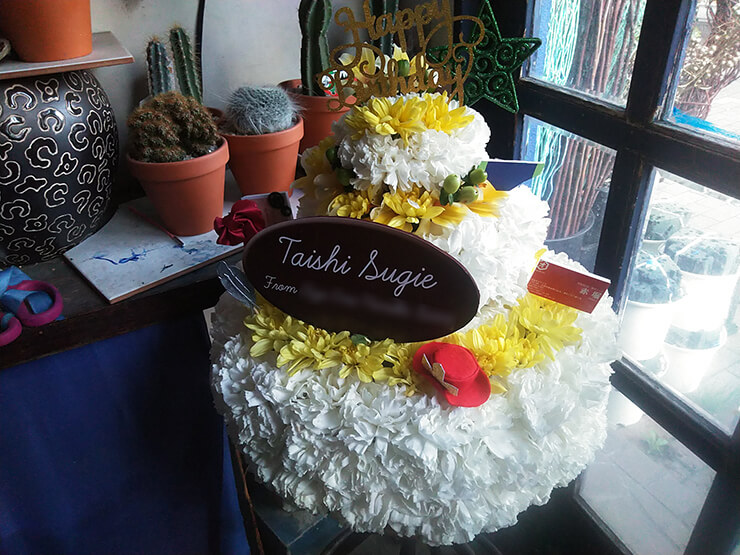 代アニLIVEステーション 杉江大志様のバースデーイベント祝い花 フラワーケーキ