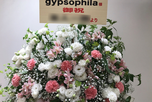 渋谷マルイ gypsophila（ジプソフィア）様のポップアップショップOPEN祝いスタンド花