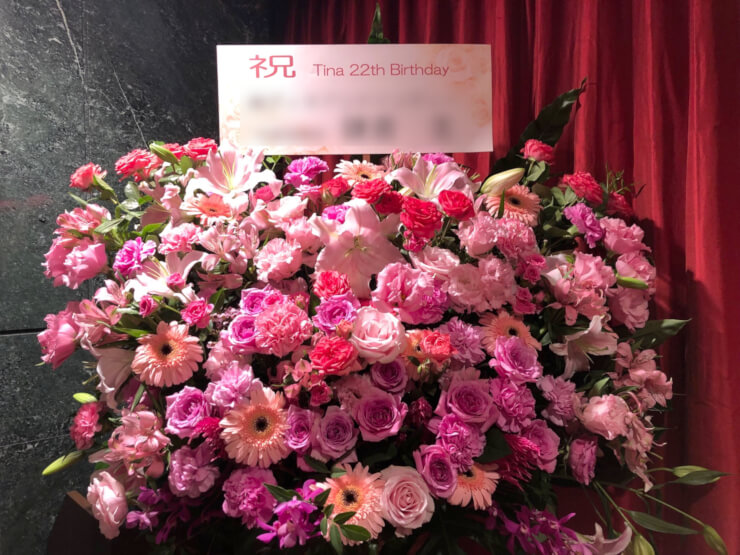 玉城ティナ様のBDイベント「たまぴよみーてぃんぐ」祝いコーンスタンド花