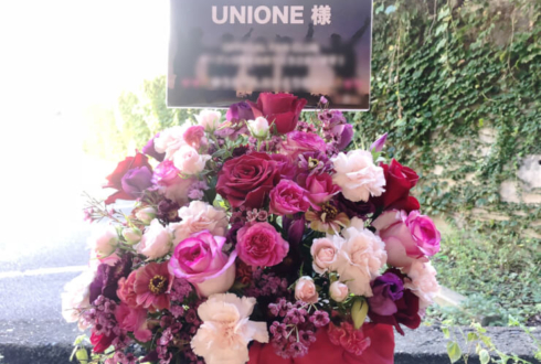 eplus LIVING ROOM CAFE & DINING UNIONE様のFC設立2周年記念ライブ公演祝い花