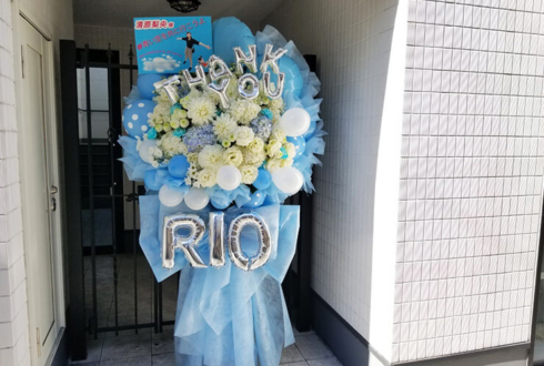 新宿KeyStudio ラストアイドル 清原梨央様のヨルライ卒業イベント祝い花束風スタンド花