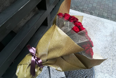 内海大輔様のBDライブ公演祝い赤バラ花束100本 @新宿MARZ