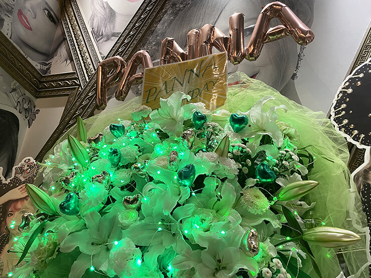 Panna様のBDイベント開催祝いフラスタ @バーレスク東京 | フラスタ 楽屋花 はなしごと