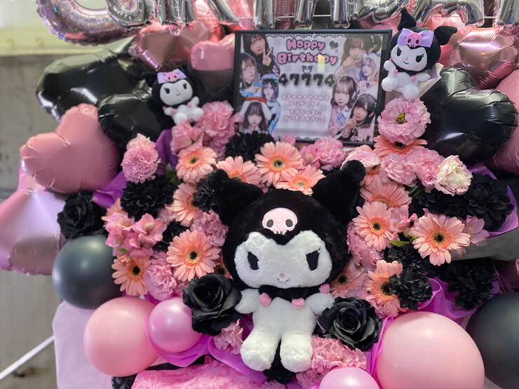 NANIMONO 47774様の生誕祭祝いフラスタ&バラ33本の花束 @青山RizM