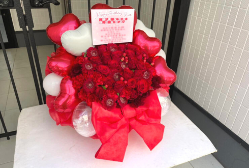 ラブラドライト 白咲ゆうと様の生誕祭祝い花 @渋谷チェルシーホテル
