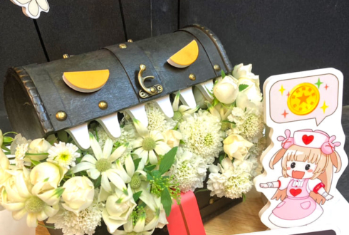 名取さな様のさなのばくたん。開催祝い花 RPG風宝箱アレンジメント @CINECITTA'