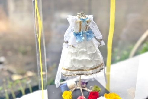 ハルニシオン 馬場彩華様の生誕祭祝い花 衣装再現プリザーブドフラワーミニトルソーアレンジ @Spotify O-Crest