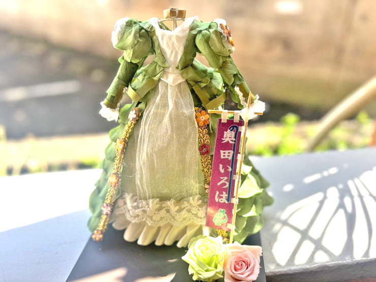 乃木坂46 奥田いろは様のリアルミーグリ祝い花 衣装再現プリザーブドフラワーミニトルソーアレンジ @ポートメッセなごや