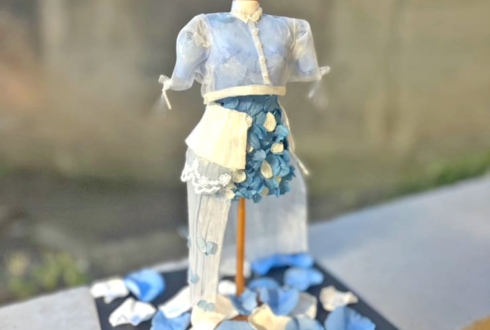日向坂46 山下葉留花様のリアルミーグリ祝い花 衣装再現プリザーブドフラワーミニトルソーアレンジ @幕張メッセ