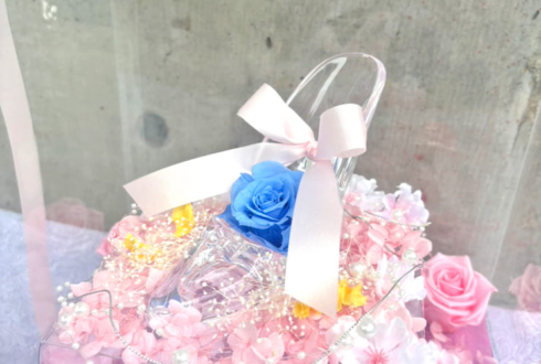 櫻坂46 田村保乃様のリアルミーグリ祝い花 ガラスの靴アレンジ @幕張メッセ