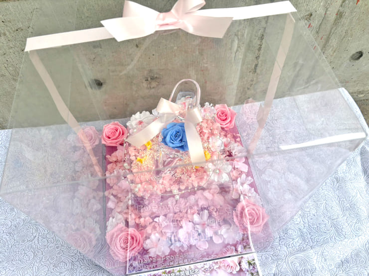 櫻坂46 田村保乃様のリアルミーグリ祝い花 ガラスの靴アレンジ @幕張メッセ