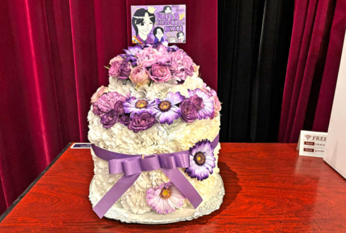 原宿YANKEEZ 星実来様の誕生日祝い花 フラワーケーキ @MODIS渋谷店