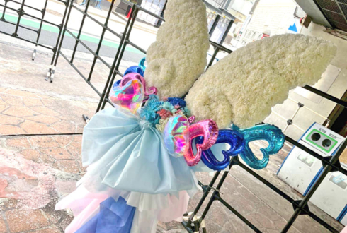 fav me 小野寺梓様の生誕祭祝い天使の羽モチーフフラスタ @Spotify O-WEST