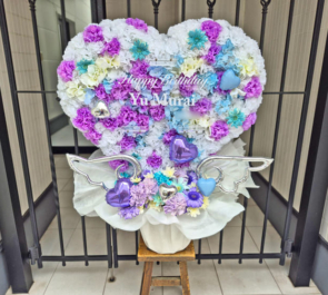 櫻坂46 村井優様の誕生日祝い（8/18）＆リアルミーグリ祝い花 ハートモチーフアレンジ @幕張メッセ