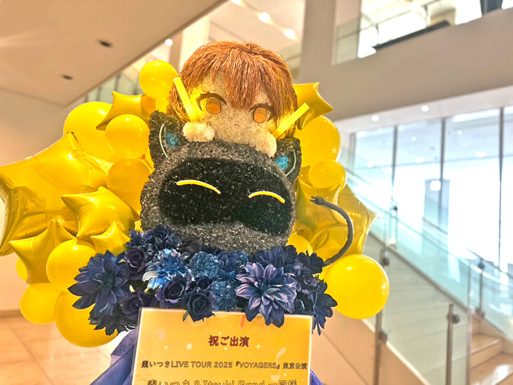 棗いつき様のライブ公演祝いいつきさん&ロボ猫モチーフフラスタ @J:COMホール八王子