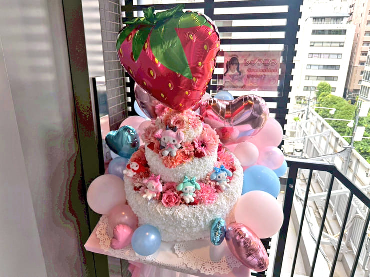 しゅうまつ様の卒業イベント開催祝い3段フラワーケーキフラスタ @メイドカフェ マジカルツインテール