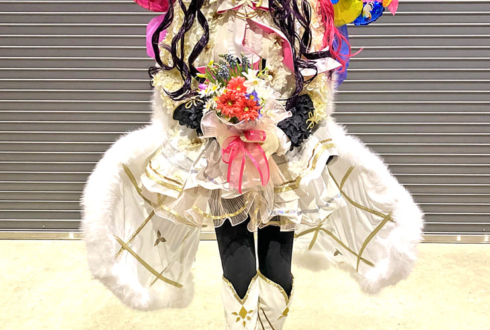AZKi様のライブ公演祝い衣装再現トルソーフラスタ @ぴあアリーナMM