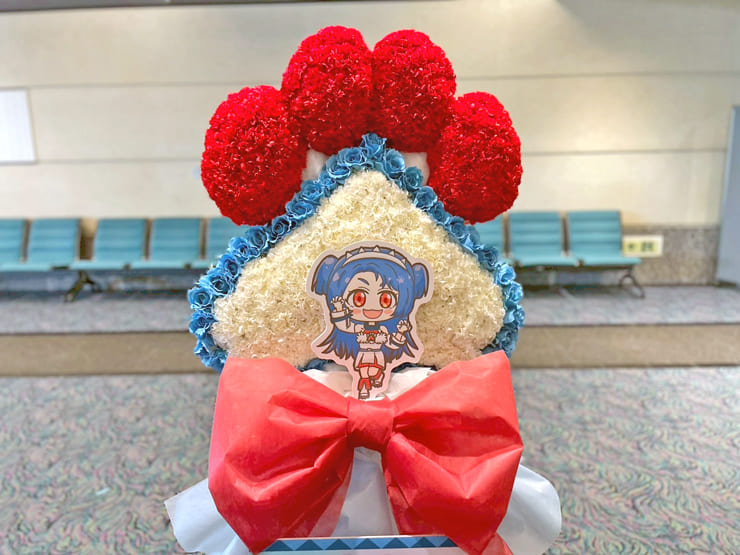 八王子ビビ様 寺澤百花様のプリティーシリーズ Crossing Live 2025出演祝い肉球モチーフフラスタ @パシフィコ横浜