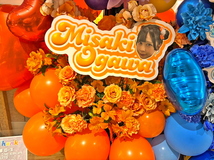 KissBee様の11周年ライブ公演祝い3基連結フラスタ @Veats Shibuya