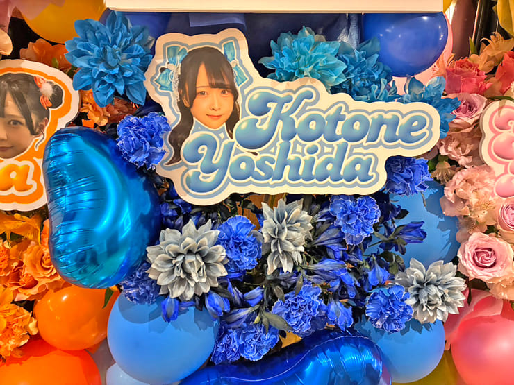 KissBee様の11周年ライブ公演祝い3基連結フラスタ @Veats Shibuya