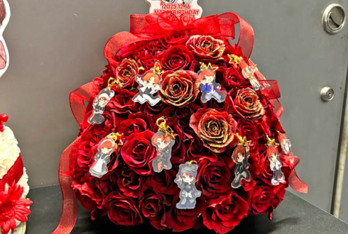 アリスアリア 雷造様の誕生祭祝い花 Xmasツリーアレンジ @文京HEADPOWER