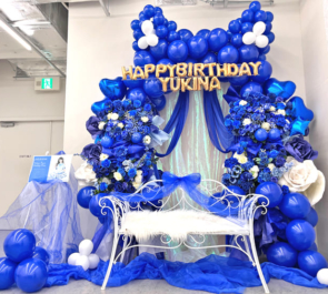 One Last Bloom 冬羽ゆきな様の生誕祭祝い連結バルーンアーチ @シアターマーキュリー新宿