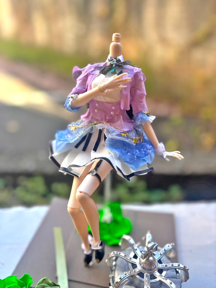 音葉なほ様の生誕祭祝い花 衣装再現フラワードール 【花屋店頭展示】