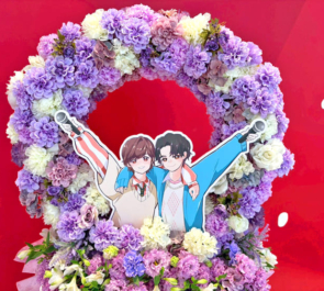 伊東健人様 中島ヨシキ様のUMakeライブツアーファイナル公演祝いリースフラスタ @Kanadevia Hall