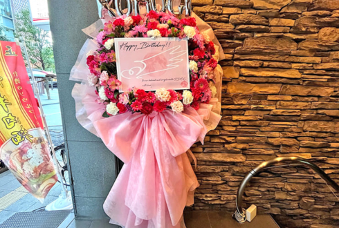 Finger Runs 兎月こむぎ様の生誕祭祝いフラスタ&花束 @新宿MARZ