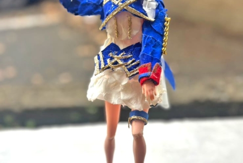 月ノ美兎様の #にじさんじWORLDTOUR2025 東京公演祝い花 衣装再現フラワードール @TOYOTA ARENA TOKYO【花屋店頭展示】