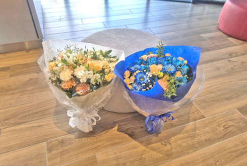 シャルロット 一ノ瀬瑠菜様 内野亜美様の卒業ライブ公演祝い花束 @シティホール五反田