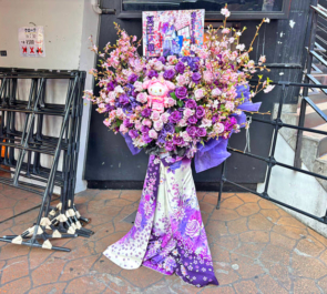 電脳ヒメカ 毒牙メノ様の生誕祭祝いフラスタ @Spotify O-WEST