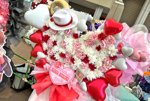 MaM 三毛縞斑様の #スタライ 10th公演祝いハートモチーフフラスタ @インテックス大阪