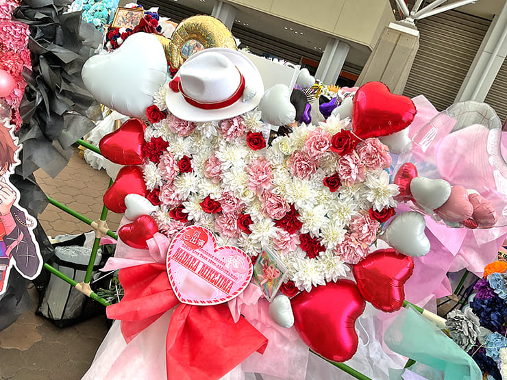 MaM 三毛縞斑様の #スタライ 10th公演祝いハートモチーフフラスタ @インテックス大阪