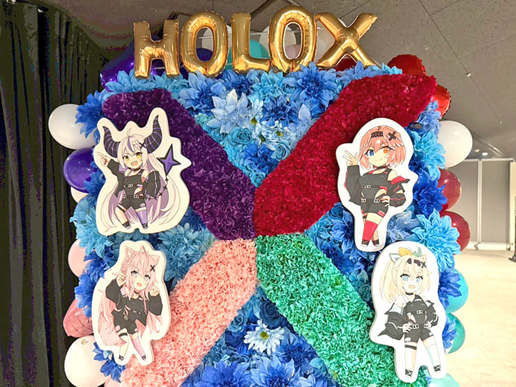 秘密結社holoX様の #SSholoX世界リペイント計画 公演祝いXモチーフフラスタ @ぴあアリーナMM