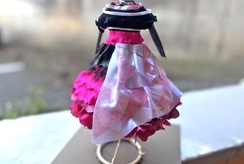 トライアムトーン 旭日向役 和泉風花様の #Rst_10thAnniv ライブ出演祝い花 衣装再現ミニトルソーアレンジ @川口総合文化センターリリア・フカガワみらいホール