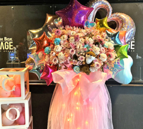 瞬きのネビュラ 青葉ここ様の生誕＆卒業ライブ公演祝いフラスタ＆花束 @秋葉原TwinBox Garage