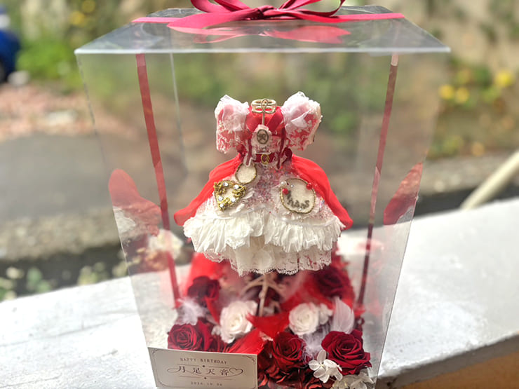 FRUITS ZIPPER 月足天音様の生誕祭祝い花 衣装再現プリザーブドフラワーミニトルソーアレンジ @福岡サンパレス